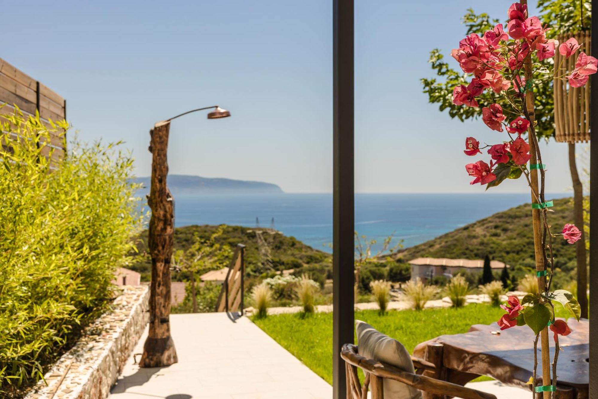 Hilaritas Luxury Suites Sea View, Private Pool & Jacuzzi Paradise Ratzaklíon 外观 照片