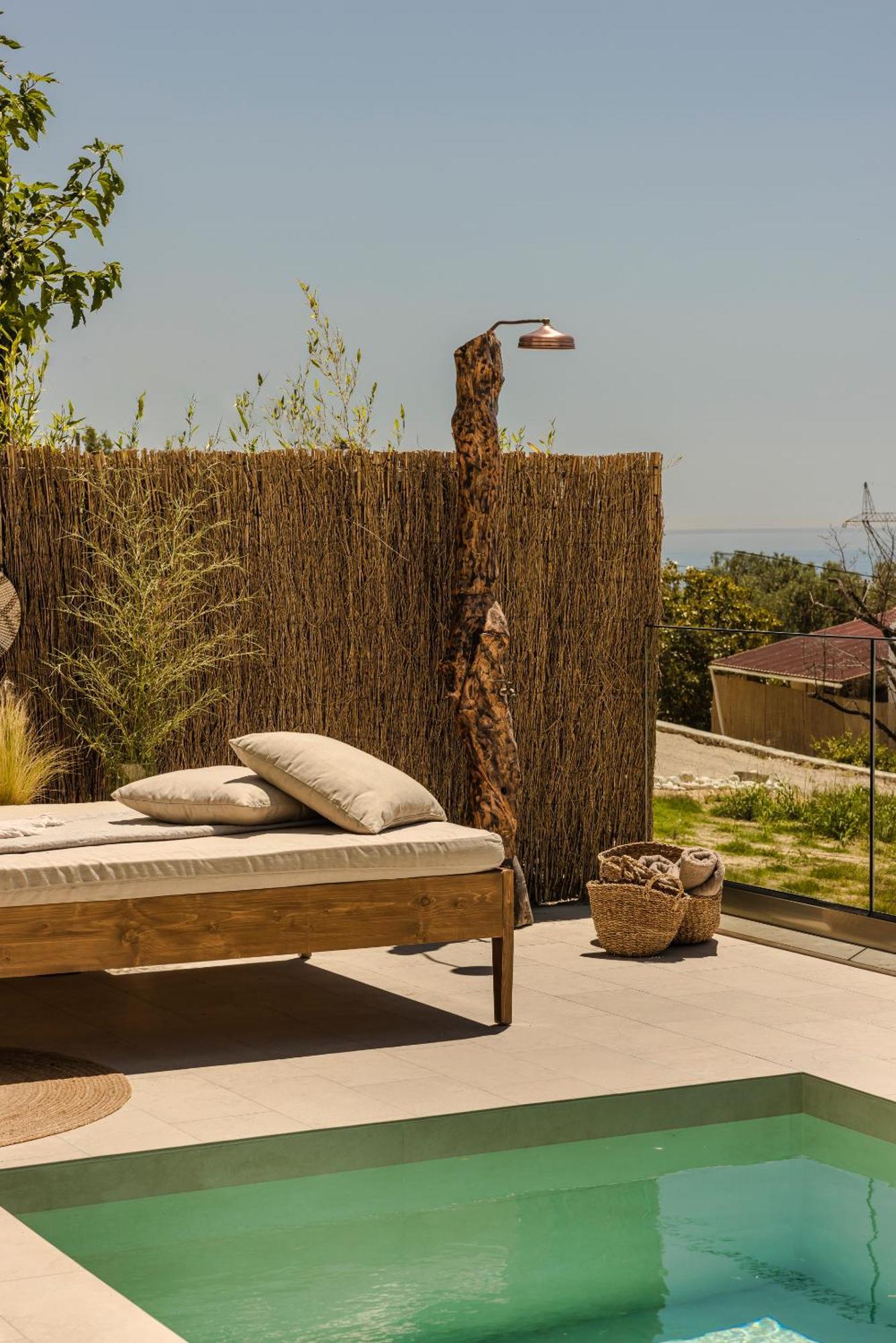 Hilaritas Luxury Suites Sea View, Private Pool & Jacuzzi Paradise Ratzaklíon 外观 照片