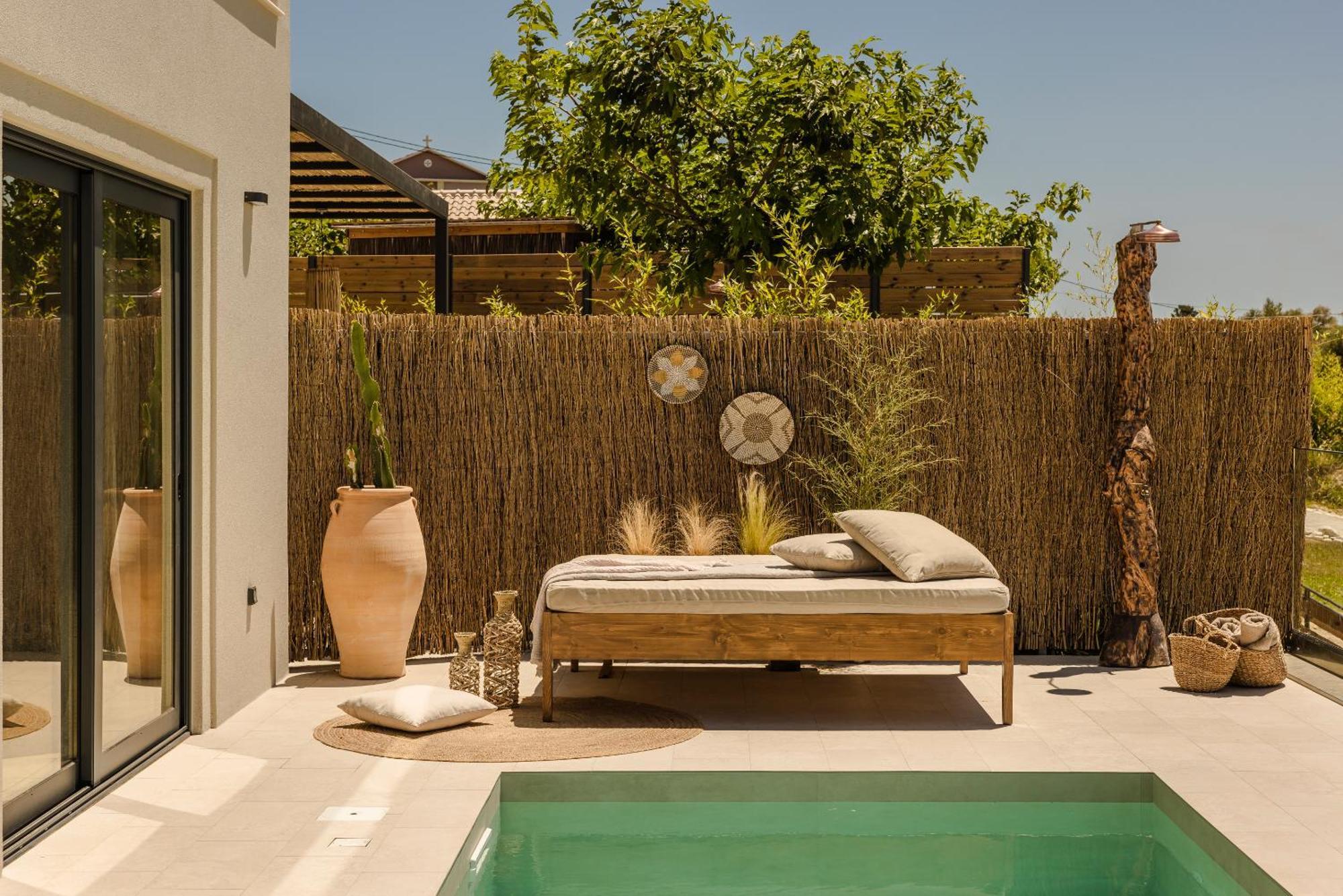 Hilaritas Luxury Suites Sea View, Private Pool & Jacuzzi Paradise Ratzaklíon 外观 照片