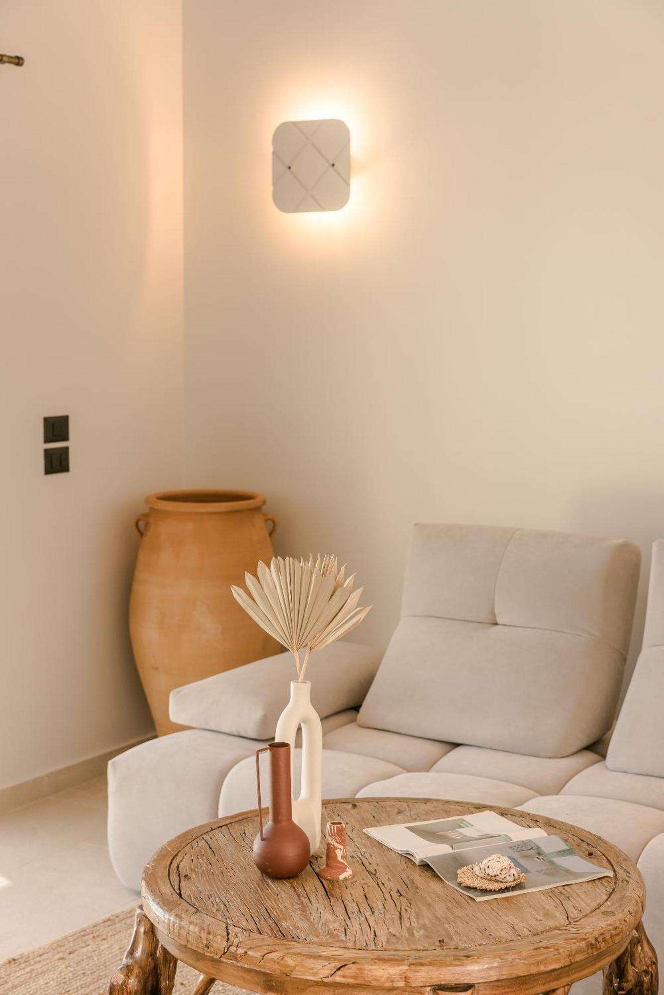 Hilaritas Luxury Suites Sea View, Private Pool & Jacuzzi Paradise Ratzaklíon 外观 照片