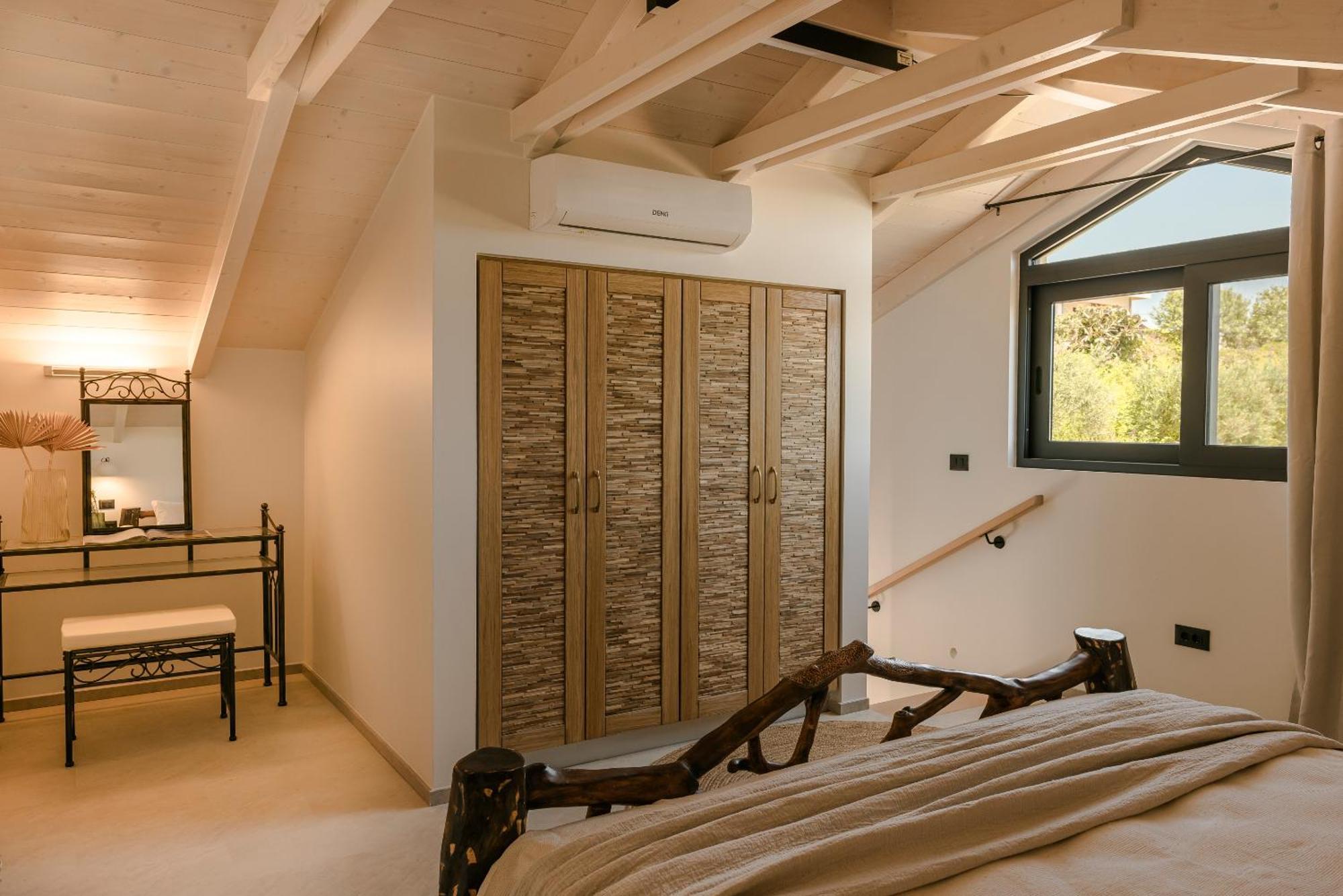 Hilaritas Luxury Suites Sea View, Private Pool & Jacuzzi Paradise Ratzaklíon 外观 照片