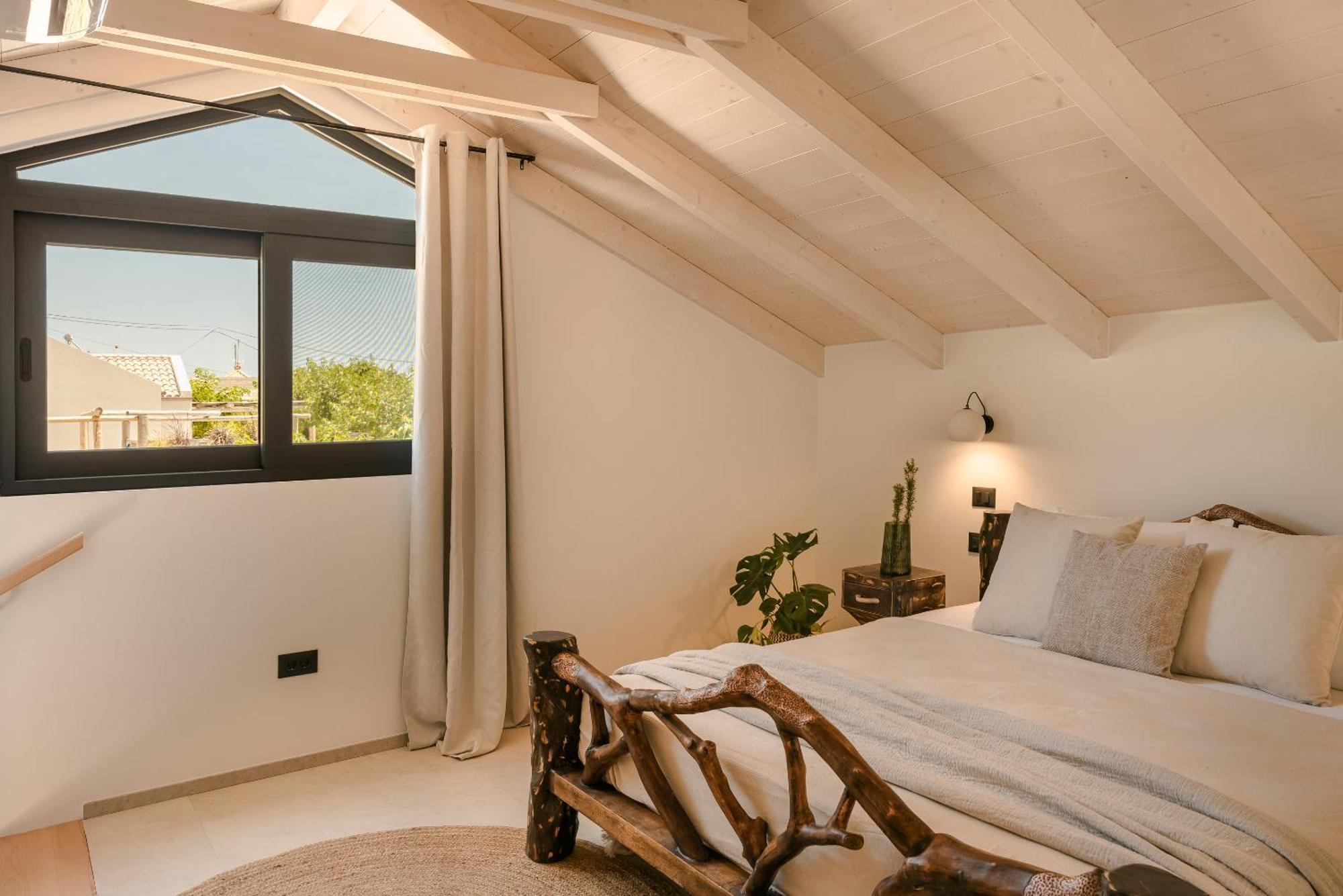 Hilaritas Luxury Suites Sea View, Private Pool & Jacuzzi Paradise Ratzaklíon 外观 照片